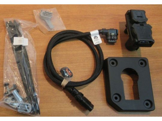 Genuine Mopar Goose Neck / Fifth Wheel Trailer Camera Wiring Harness